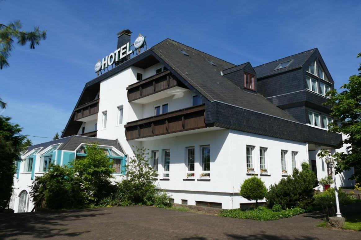 Zenner'S Landhotel Newel Kültér fotó