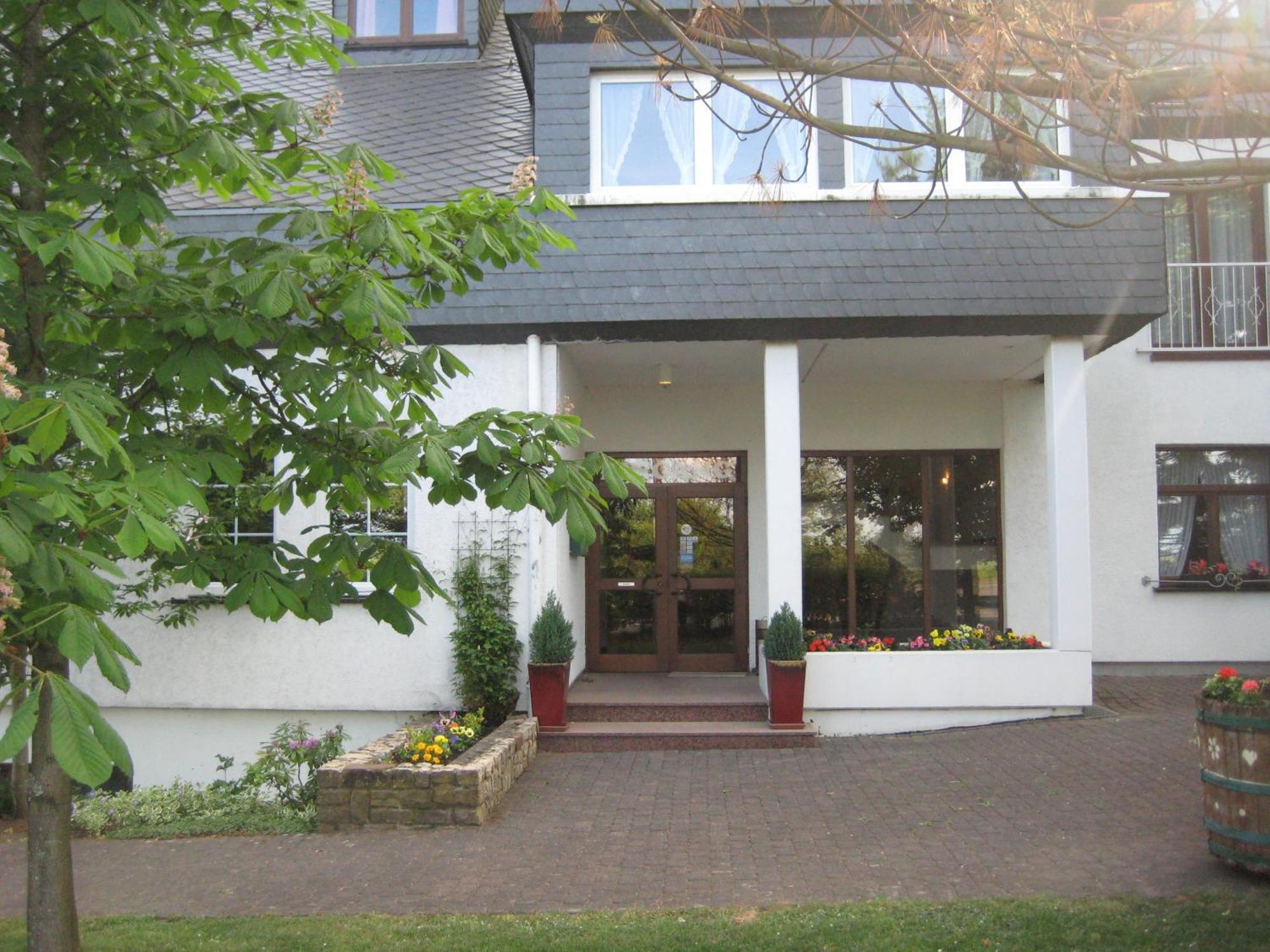 Zenner'S Landhotel Newel Kültér fotó